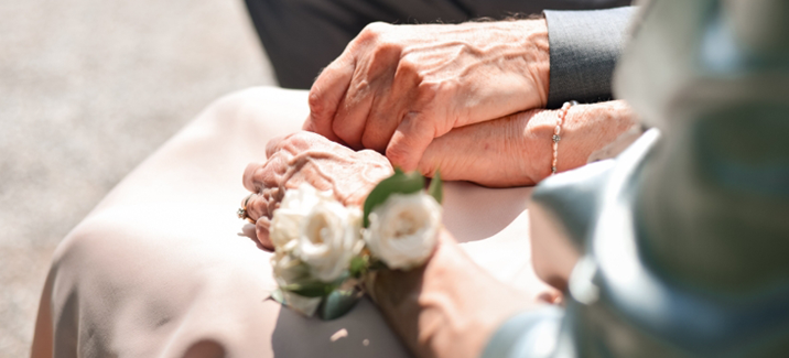 Couple renew their vow and promises