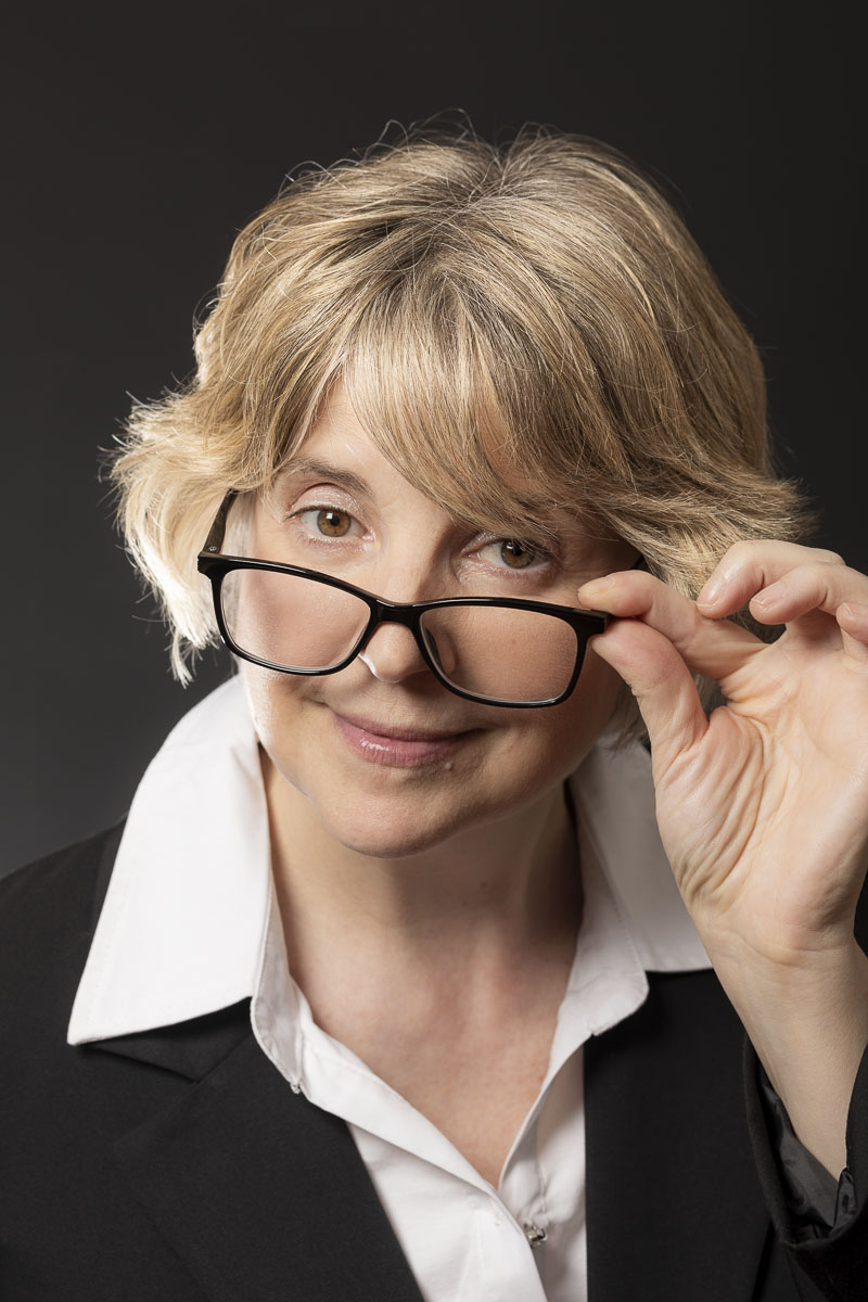 Paola Minussi Secular celebrant