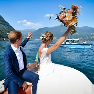 Wedding Destinations & Elopement at the lake